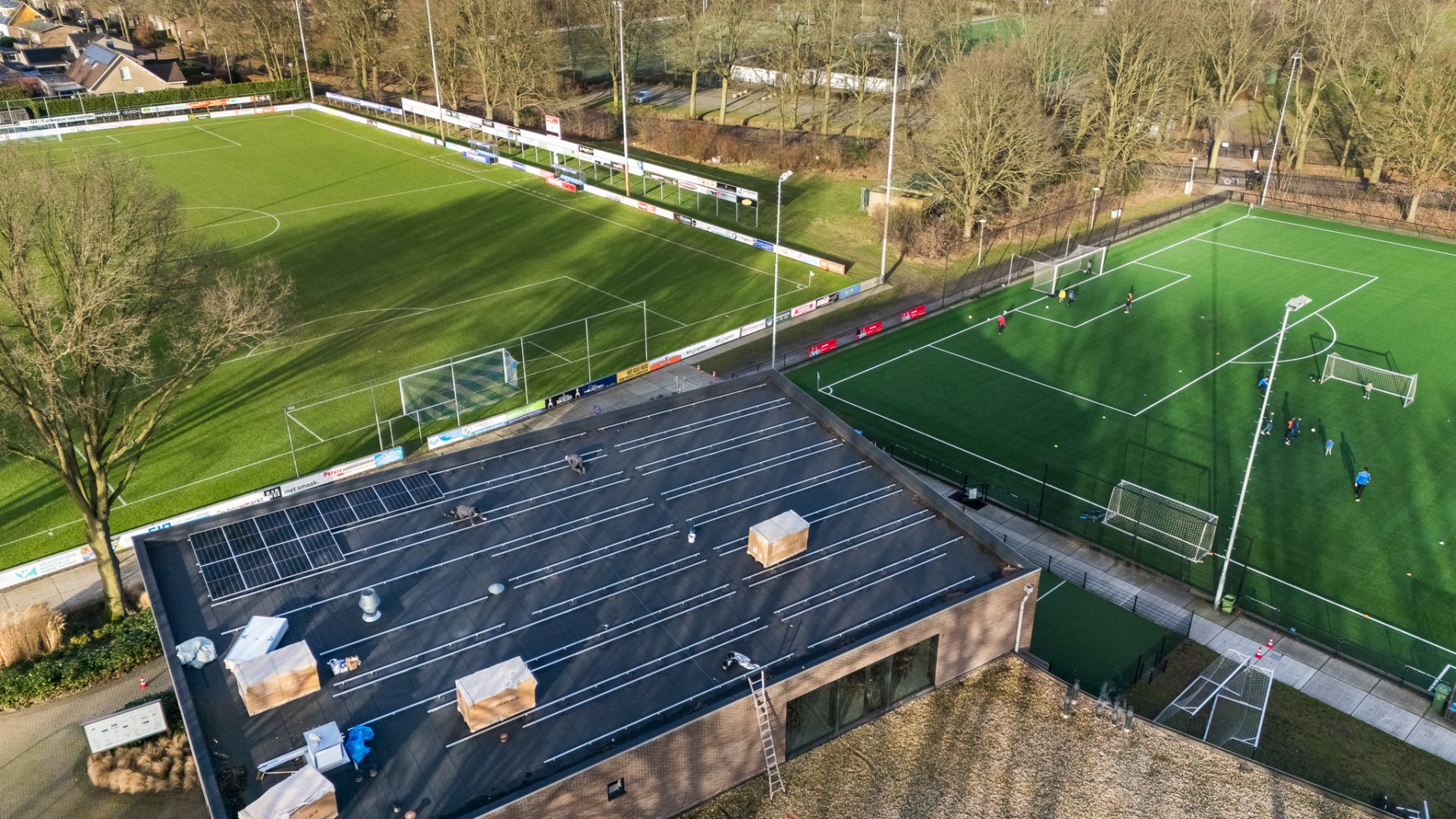 Een thuiswedstrijd bij H.V.C.H.