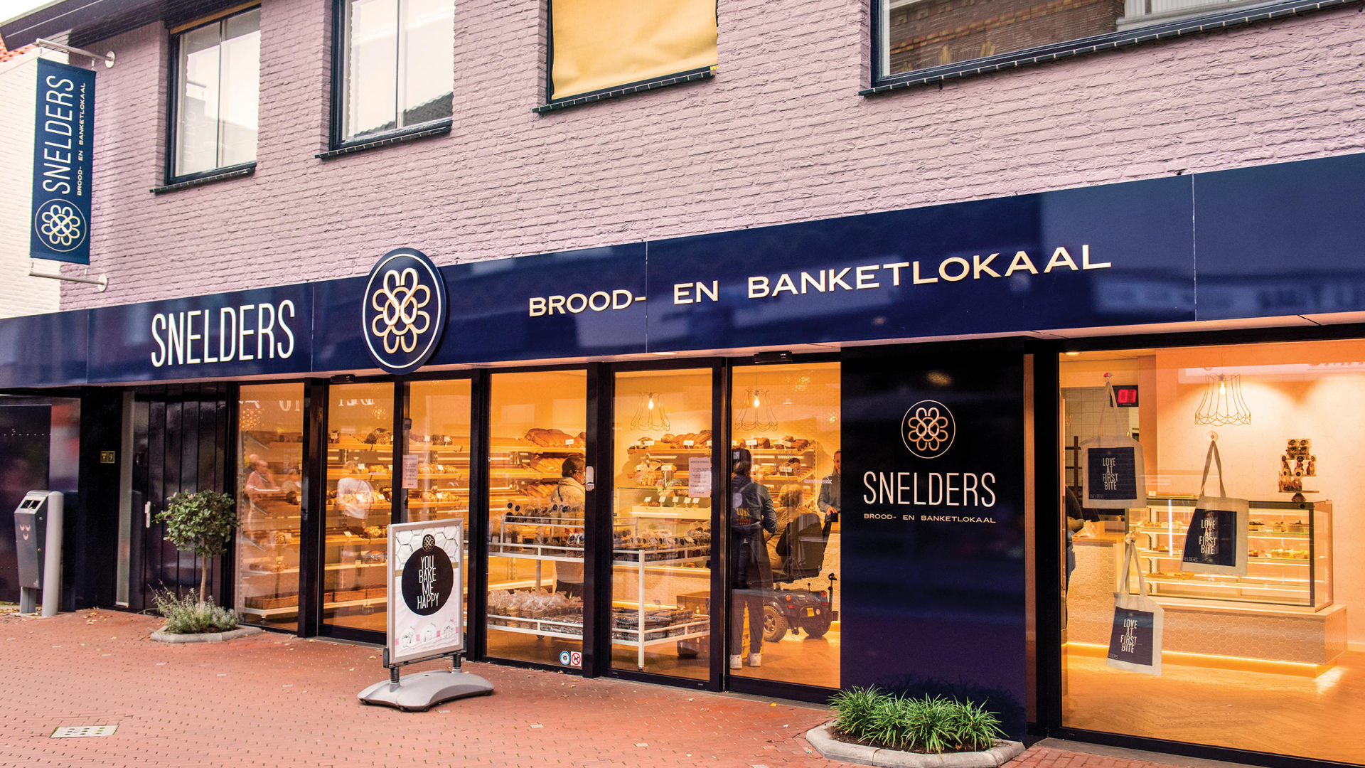 Van Bakel zorgt met totaaloplossing voor toekomstbestendige bakkerij